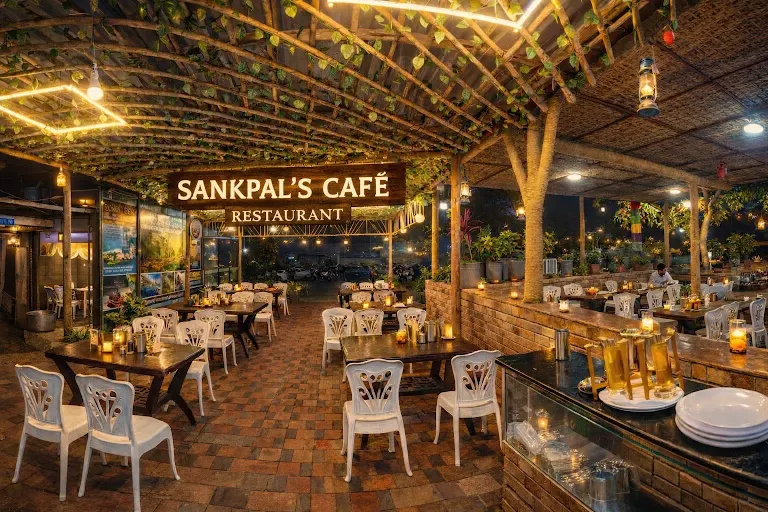 Sankpal Cafe dining area